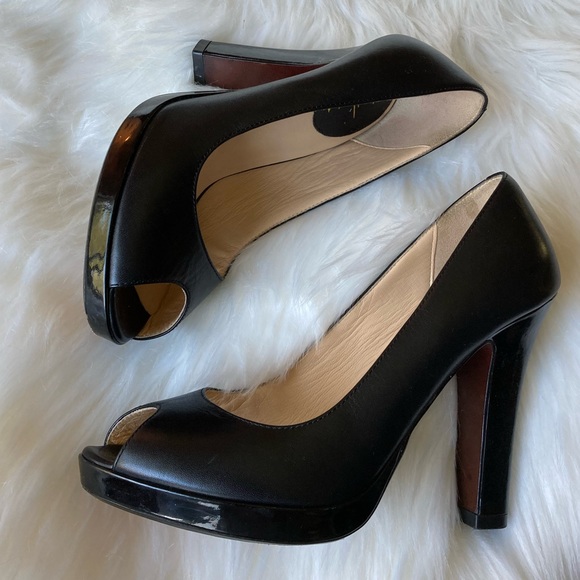 Cole Haan Black peep toe heels, 7 - Picture 5 of 15